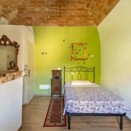 Chrizia Gæstehus Novi Ligure